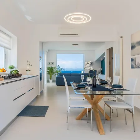 Quirat By Interhome *
