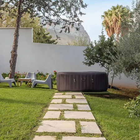 Quirat By Interhome *
