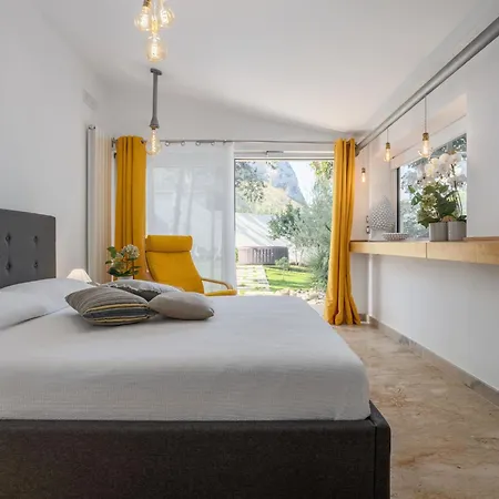 Vila Quirat By Interhome